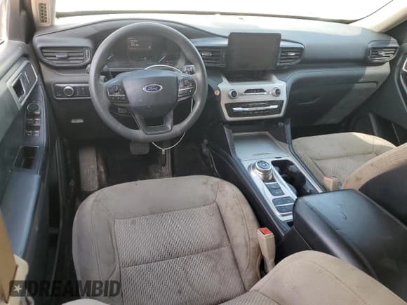 ✅ 2020 Ford Explorer • VIN: 1FMSK7BH3LGD10214 • Lot: 54267885. Wystawiony na Copart z przebiegiem 133 963 mil. Bezpłatny archiwum sprzedaży aukcyjnych z USA i szczegółowy raport historii pojazdu na DreamBid. Zdjęcie 8.