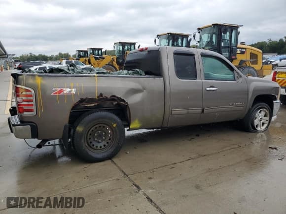 ✅ 2013 Chevrolet Silverado 1500 LT • VIN: 1GCRKSE72DZ144217 • Lot: 68073524. Listed on Copart with 126,950 mi. Free auction sales archive from the USA and detailed vehicle history report at DreamBid. Image 3.