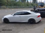 ✅ 2017 Lexus IS 200t • VIN: JTHBA1D24H5050064 • Lot: 43039594. Wystawiony na IAAI z przebiegiem 65 624 mil. Bezpłatny archiwum sprzedaży aukcyjnych z USA i szczegółowy raport historii pojazdu na DreamBid. Zdjęcie 14.