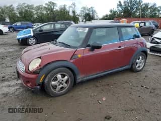 2009 MINI Hardtop with VIN WMWMF33559TU72289, listed as a Copart auction lot 86058955 with 139,649 mi miles and Salvage title. Bid and sale history available at DreamBid. Image 1.