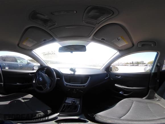 ✅ 2019 Hyundai Accent SE • VIN: 3KPC24A30KE042511 • Lot: 43259564. Wystawiony na IAAI z przebiegiem 83 882 mil. Bezpłatny archiwum sprzedaży aukcyjnych z USA i szczegółowy raport historii pojazdu na DreamBid. Zdjęcie 18.