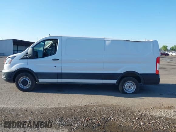✅ 2023 Ford Transit Cargo • VIN: 1FTBR1Y81PKB73281 • Лот: 42132013. Опубликован ранее на IAAI с пробегом 3 844 миль. Бесплатный доступ к архиву аукционных продаж из США и подробный отчёт об истории автомобиля на DreamBid. Изображение 14.