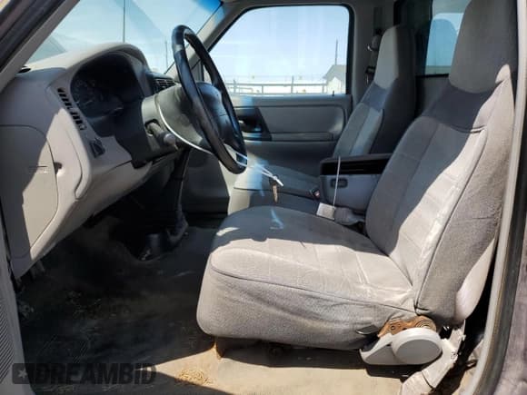 ✅ 1995 Ford Ranger XLT • VIN: 1FTCR10X0SPA73451 • Lot: 60576195. Listed on Copart with 140,064 mi. Free auction sales archive from the USA and detailed vehicle history report at DreamBid. Image 7.