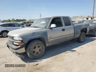 ✅ 2000 Chevrolet Silverado 1500 LT • VIN: 2GCEK19T8Y1351015 • Лот: 71933164. Опубликован ранее на Copart с пробегом 242 553 миль. Бесплатный доступ к архиву аукционных продаж из США и подробный отчёт об истории автомобиля на DreamBid. Изображение 1.