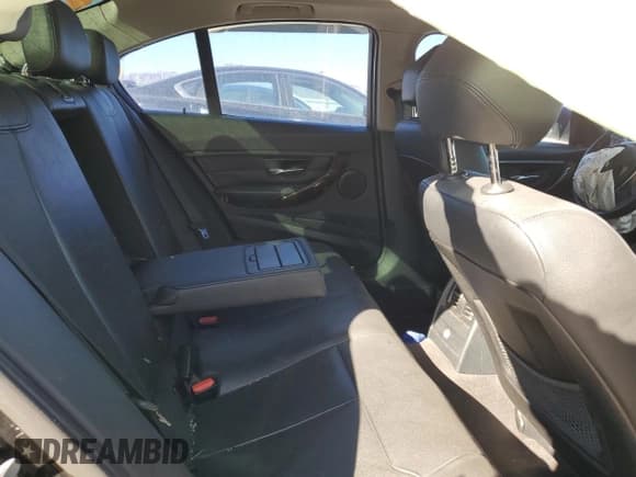 ✅ 2015 BMW 3 Series 328i • VIN: WBA3A5G59FNS84231 • Lot: 80763645. Listed on Copart with 133,948 mi. Free auction sales archive from the USA and detailed vehicle history report at DreamBid. Image 11.