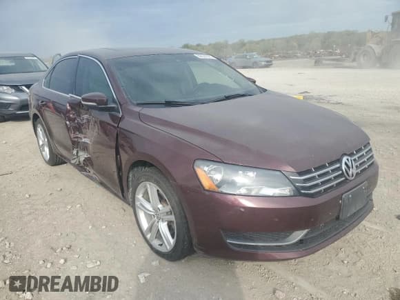 ✅ 2014 Volkswagen Passat SE • VIN: 1VWBN7A36EC043451 • Lot: 86527925. Listed on Copart with Not provided. Free auction sales archive from the USA and detailed vehicle history report at DreamBid. Image 4.