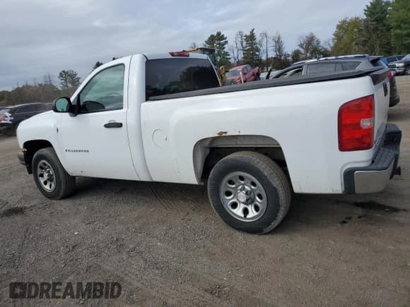 ✅ 2007 Chevrolet Silverado 1500 1LT • VIN: 1GCEC14067Z573584 • Лот: 90286045. Опубликован ранее на Copart с пробегом 163 475 миль. Бесплатный доступ к архиву аукционных продаж из США и подробный отчёт об истории автомобиля на DreamBid. Изображение 2.