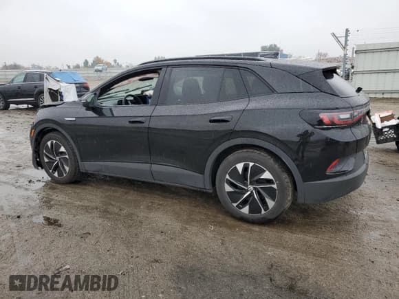 ✅ 2022 Volkswagen ID.4 Pro • VIN: WVGRMPE24NP071453 • Lot: 81769333. Listed on Copart with 8,357 mi. Free auction sales archive from the USA and detailed vehicle history report at DreamBid. Image 2.