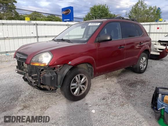 2009 Hyundai Tucson GLS z VIN KM8JM12B99U036560, wystawiony jako Copart lot #70460824 z przebiegiem 131 335 mil mil oraz Szkoda całkowita • Salvage title. Historia ofert i sprzedaży dostępna na DreamBid. Obrazek 1.