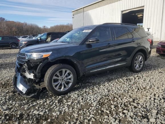 ✅ 2024 Ford Explorer XLT • VIN: 1FMSK8DH4RGA09317 • Лот: 93318865. Опубликован ранее на Copart с пробегом 24 513 миль. Бесплатный доступ к архиву аукционных продаж из США и подробный отчёт об истории автомобиля на DreamBid. Изображение 1.