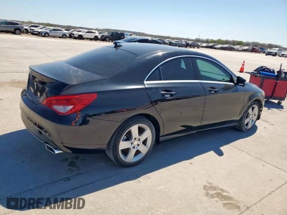 2015 Mercedes-Benz CLA 250 z VIN WDDSJ4EB0FN169833, wystawiony jako Copart lot #49635775 z przebiegiem 29 034 mil mil oraz Szkoda całkowita • Salvage title. Historia ofert i sprzedaży dostępna na DreamBid. Obrazek 3.