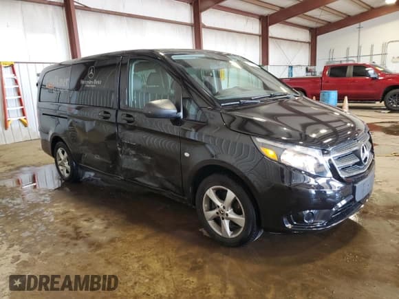 ✅ 2020 Mercedes-Benz Metris • VIN: W1WV0FEY1L3755527 • Lot: 54562495. Listed on Copart with 36,195 mi. Free auction sales archive from the USA and detailed vehicle history report at DreamBid. Image 4.