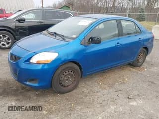 ✅ 2010 Toyota Yaris • VIN: JTDBT4K31A1369542 • Lot: 43786628. Wystawiony na IAAI z przebiegiem 178 023 mil. Bezpłatny archiwum sprzedaży aukcyjnych z USA i szczegółowy raport historii pojazdu na DreamBid. Zdjęcie 2.