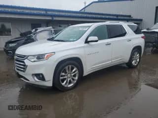 2018 Chevrolet Traverse High Country z VIN 1GNEVKKW0JJ185223, wystawiony jako Copart lot #81306235 z przebiegiem 74 745 mil mil oraz Szkoda całkowita • Salvage title. Historia ofert i sprzedaży dostępna na DreamBid. Obrazek 1.