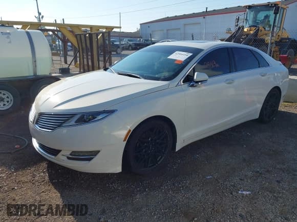 ✅ 2013 Lincoln MKZ • VIN: 3LN6L2JK5DR801389 • Lot: 42904104. Wystawiony na IAAI z przebiegiem 129 813 mil. Bezpłatny archiwum sprzedaży aukcyjnych z USA i szczegółowy raport historii pojazdu na DreamBid. Zdjęcie 2.