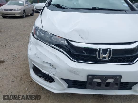 ✅ 2020 Honda Fit LX • VIN: 3HGGK5H46LM717552 • Lot: 42510170. Listed on IAAI with 53,410 mi. Free auction sales archive from the USA and detailed vehicle history report at DreamBid. Image 6.