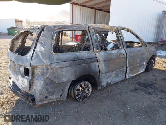 ✅ 2010 Honda Odyssey EX-L • VIN: 5FNRL3H6XAB101140 • Lot: 41440091. Wystawiony na IAAI z przebiegiem Nie podano. Bezpłatny archiwum sprzedaży aukcyjnych z USA i szczegółowy raport historii pojazdu na DreamBid. Zdjęcie 4.