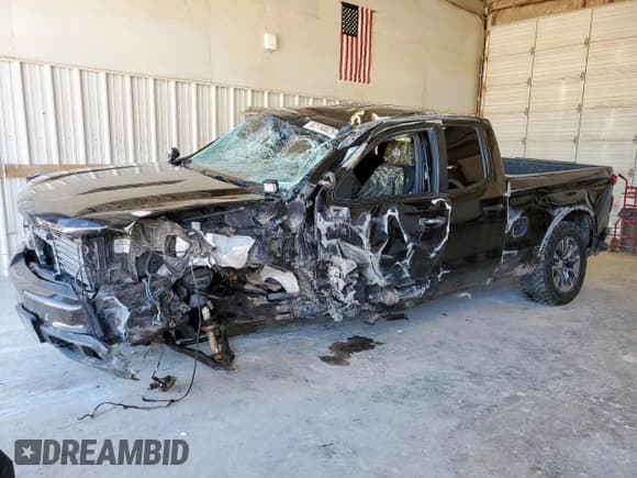 ✅ 2019 Chevrolet Silverado 1500 RST • VIN: 1GCRYEED1KZ224157 • Lot: 82150825. Listed on Copart with Not provided. Free auction sales archive from the USA and detailed vehicle history report at DreamBid. Image 1.
