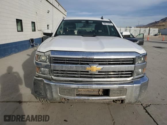 ✅ 2017 Chevrolet Silverado 2500HD LT • VIN: 1GC1KVEG3HF102838 • Лот: 90670405. Опубликован ранее на Copart с пробегом 117 870 миль. Бесплатный доступ к архиву аукционных продаж из США и подробный отчёт об истории автомобиля на DreamBid. Изображение 5.