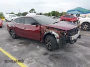 ✅ 2018 Nissan Maxima Platinum • VIN: 1N4AA6AP0JC381435 • Lot: 42394080. Wystawiony na IAAI z przebiegiem 109 152 mil. Bezpłatny archiwum sprzedaży aukcyjnych z USA i szczegółowy raport historii pojazdu na DreamBid. Zdjęcie 1.