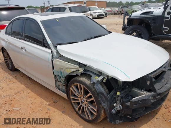 ✅ 2015 BMW 3 Series 335i • VIN: WBA3A9C55FKW74130 • Lot: 42401609. Listed on IAAI with 130,932 mi. Free auction sales archive from the USA and detailed vehicle history report at DreamBid. Image 1.