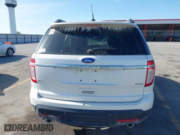 ✅ 2011 Ford Explorer XLT • VIN: 1FMHK8D86BGA39046 • Лот: 42227324. Опубликован ранее на IAAI с пробегом 214 733 миль. Бесплатный доступ к архиву аукционных продаж из США и подробный отчёт об истории автомобиля на DreamBid. Изображение 16.