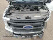 ✅ 2020 Ford F-250 XL • VIN: 1FT7X2B69LED46255 • Lot: 54848195. Wystawiony na Copart z przebiegiem 26 897 mil. Bezpłatny archiwum sprzedaży aukcyjnych z USA i szczegółowy raport historii pojazdu na DreamBid. Zdjęcie 11.