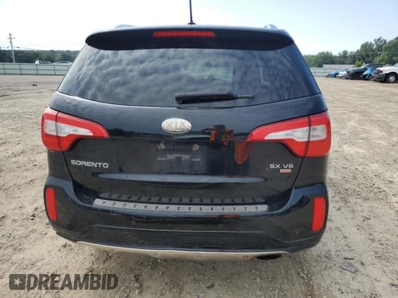 ✅ 2014 Kia Sorento SX • VIN: 5XYKW4A73EG466551 • Lot: 71703875. Listed on Copart with 182,289 mi. Free auction sales archive from the USA and detailed vehicle history report at DreamBid. Image 6.