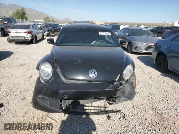 ✅ 2015 Volkswagen Beetle Fleet Edition • VIN: 3VWF17AT9FM607123 • Lot: 57723635. Listed on Copart with Not provided. Free auction sales archive from the USA and detailed vehicle history report at DreamBid. Image 5.