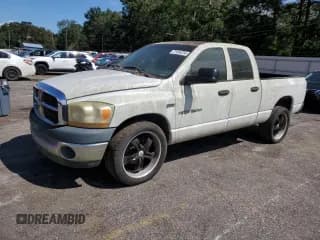 ✅ 2006 Dodge 1500 SLT • VIN: 1D7HA18216J244020 • Лот: 71936754. Опубликован ранее на Copart с пробегом 177 149 миль. Бесплатный доступ к архиву аукционных продаж из США и подробный отчёт об истории автомобиля на DreamBid. Изображение 1.
