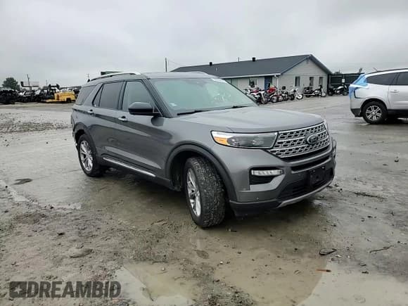 ✅ 2022 Ford Explorer Limited • VIN: 1FMSK7FH3NGA30208 • Lot: 90094085. Wystawiony na Copart z przebiegiem 53 700 mil. Bezpłatny archiwum sprzedaży aukcyjnych z USA i szczegółowy raport historii pojazdu na DreamBid. Zdjęcie 15.