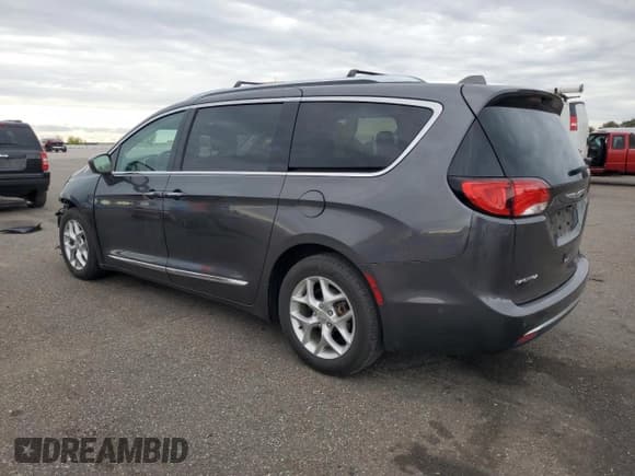 ✅ 2018 Chrysler Pacifica Touring L Plus • VIN: 2C4RC1EG4JR352676 • Lot: 85263895. Listed on Copart with 67,436 mi. Free auction sales archive from the USA and detailed vehicle history report at DreamBid. Image 2.