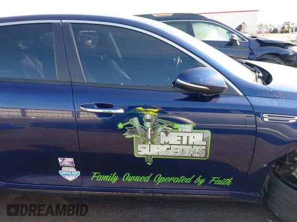 ✅ 2020 Kia Optima S • VIN: 5XXGT4L3XLG412772 • Lot: 41663511. Wystawiony na IAAI z przebiegiem 56 302 mil. Bezpłatny archiwum sprzedaży aukcyjnych z USA i szczegółowy raport historii pojazdu na DreamBid. Zdjęcie 14.