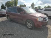 ✅ 2019 Dodge Grand Caravan SXT • VIN: 2C4RDGCG7KR747438 • Lot: 70327185. Wystawiony na Copart z przebiegiem 153 859 mil. Bezpłatny archiwum sprzedaży aukcyjnych z USA i szczegółowy raport historii pojazdu na DreamBid. Zdjęcie 4.