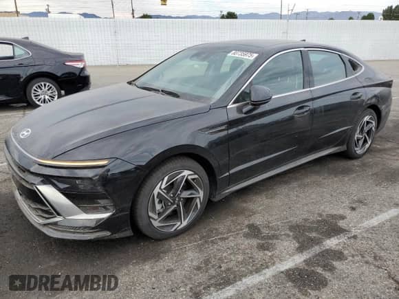 2024 Hyundai Sonata SEL z VIN KMHL14JA9RA416642, wystawiony jako Copart lot #80735975 z przebiegiem 2 731 mil mil oraz Szkoda całkowita • Salvage title. Historia ofert i sprzedaży dostępna na DreamBid. Obrazek 1.