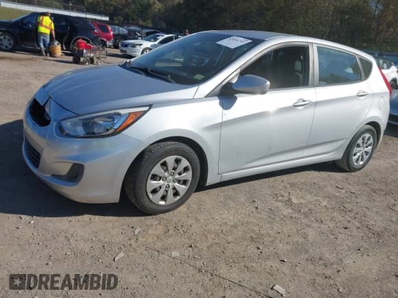 ✅ 2017 Hyundai Accent SE • VIN: KMHCT5AE4HU339629 • Лот: 43494295. Опубликован ранее на IAAI с пробегом 115 419 миль. Бесплатный доступ к архиву аукционных продаж из США и подробный отчёт об истории автомобиля на DreamBid. Изображение 2.