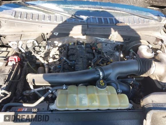 ✅ 2021 Ford Expedition Max Limited • VIN: 1FMJK2AT5MEA26715 • Lot: 41589474. Wystawiony na IAAI z przebiegiem 98 284 mil. Bezpłatny archiwum sprzedaży aukcyjnych z USA i szczegółowy raport historii pojazdu na DreamBid. Zdjęcie 10.