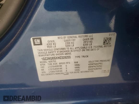 ✅ 2017 Chevrolet Silverado 2500HD Work Truck • VIN: 1GC2KUEGXHZ228255 • Lot: 81296015. Wystawiony na Copart z przebiegiem 87 964 mil. Bezpłatny archiwum sprzedaży aukcyjnych z USA i szczegółowy raport historii pojazdu na DreamBid. Zdjęcie 12.
