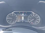 ✅ 2020 Nissan Maxima Platinum • VIN: 1N4AA6FV1LC377694 • Lot: 40997776. Wystawiony na IAAI z przebiegiem 14 321 mil. Bezpłatny archiwum sprzedaży aukcyjnych z USA i szczegółowy raport historii pojazdu na DreamBid. Zdjęcie 7.