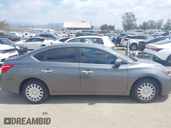 ✅ 2016 Nissan Sentra S • VIN: 3N1AB7AP9GY228231 • Лот: 43207118. Опубликован ранее на IAAI с пробегом 48 274 миль. Бесплатный доступ к архиву аукционных продаж из США и подробный отчёт об истории автомобиля на DreamBid. Изображение 14.