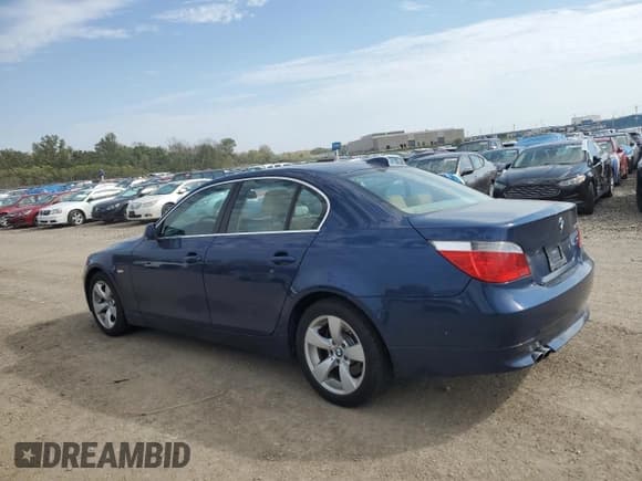 ✅ 2006 BMW 5 Series 525i • VIN: WBANE53596CK79108 • Лот: 82554205. Опубликован ранее на Copart с пробегом 98 534 миль. Бесплатный доступ к архиву аукционных продаж из США и подробный отчёт об истории автомобиля на DreamBid. Изображение 2.