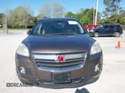 ✅ 2010 Saturn Outlook • VIN: 5GZLRUED3AJ200225 • Lot: 42038210. Wystawiony na IAAI z przebiegiem 174 469 mil. Bezpłatny archiwum sprzedaży aukcyjnych z USA i szczegółowy raport historii pojazdu na DreamBid. Zdjęcie 6.