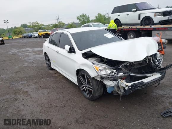 ✅ 2017 Honda Accord Sport SE • VIN: 1HGCR2F1XHA286879 • Lot: 42271477. Wystawiony na IAAI z przebiegiem 57 102 mil. Bezpłatny archiwum sprzedaży aukcyjnych z USA i szczegółowy raport historii pojazdu na DreamBid. Zdjęcie 1.