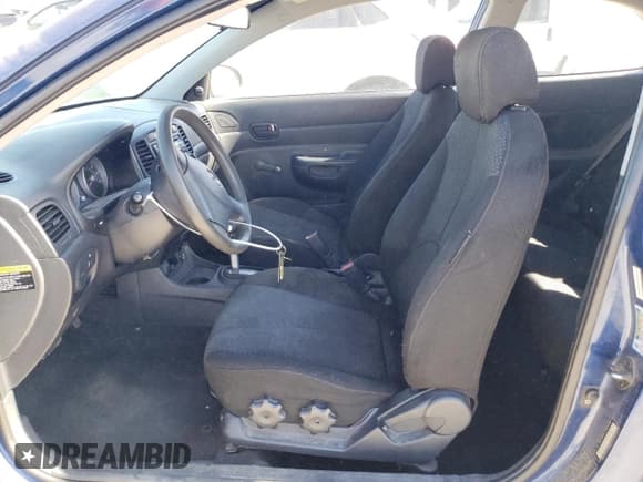 ✅ 2007 Hyundai Accent GS • VIN: KMHCM36C27U034394 • Лот: 43163015. Опубликован ранее на Copart с пробегом 126 893 миль. Бесплатный доступ к архиву аукционных продаж из США и подробный отчёт об истории автомобиля на DreamBid. Изображение 7.