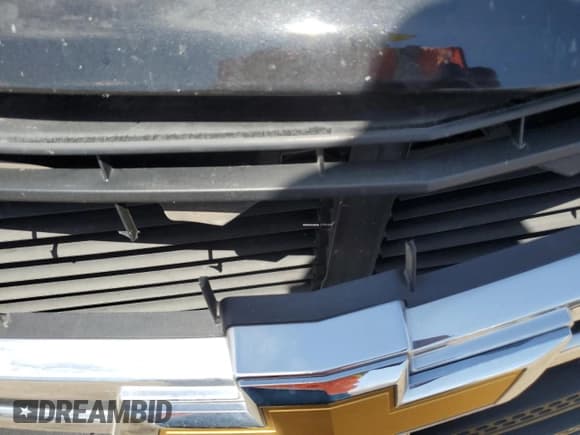 ✅ 2019 Chevrolet Traverse LS • VIN: 1GNERFKW8KJ198508 • Lot: 62592925. Wystawiony na Copart z przebiegiem 145 213 mil. Bezpłatny archiwum sprzedaży aukcyjnych z USA i szczegółowy raport historii pojazdu na DreamBid. Zdjęcie 11.