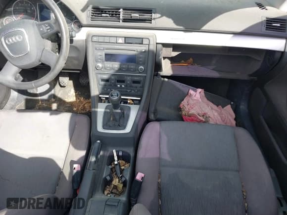 ✅ 2007 Audi A4 2.0T • VIN: WAUDF78E57A106874 • Лот: 42943297. Опубликован ранее на IAAI с пробегом 146 563 миль. Бесплатный доступ к архиву аукционных продаж из США и подробный отчёт об истории автомобиля на DreamBid. Изображение 16.