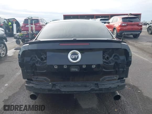 ✅ 2011 Ford Mustang GT Premium • VIN: 1ZVBP8CF9B5144457 • Lot: 43712768. Listed on IAAI with 42,181 mi. Free auction sales archive from the USA and detailed vehicle history report at DreamBid. Image 16.