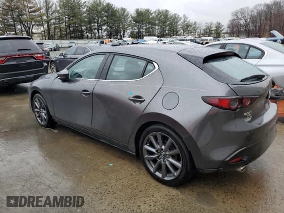 ✅ 2021 Mazda 3 Preferred • VIN: JM1BPBLL8M1338901 • Lot: 49445535. Wystawiony na Copart z przebiegiem 65 893 mil. Bezpłatny archiwum sprzedaży aukcyjnych z USA i szczegółowy raport historii pojazdu na DreamBid. Zdjęcie 2.