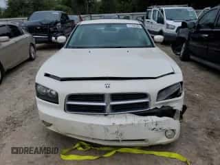 2010 Dodge Charger SXT с VIN 2B3CA3CV4AH192489, выставлен на аукционе Copart как лот 71102084 с пробегом 188 525 миль миль и Списание • Salvage title. История ставок и продаж доступна на DreamBid. Изображение 5.