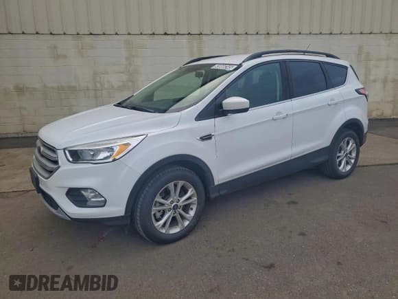 ✅ 2018 Ford Escape SE • VIN: 1FMCU9GD9JUD38307 • Лот: 93866345. Опубликован ранее на Copart с пробегом 66 289 миль. Бесплатный доступ к архиву аукционных продаж из США и подробный отчёт об истории автомобиля на DreamBid. Изображение 1.